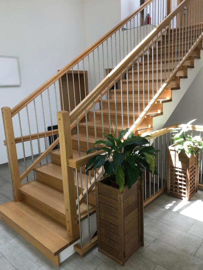 Apartamento Platzhirsch Haus im Ennstal Exterior foto
